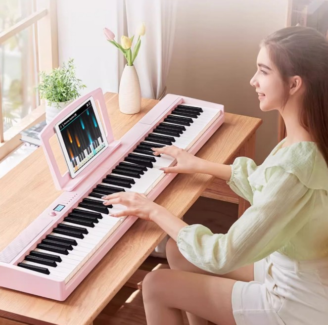 高颜值智能钢琴新宠，特伦斯V30 Pro折叠琴出圈了！